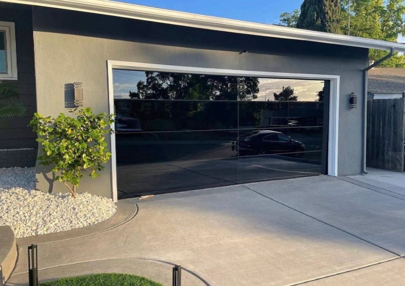 Finished garage door installation in Fort Lauderdale